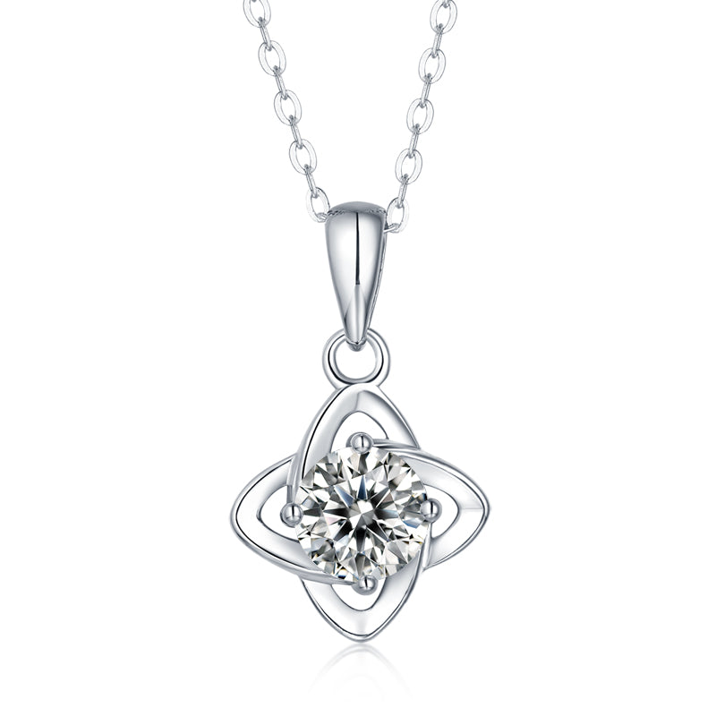 LANjewels Four Leaf Clover Moissanite Pendant Necklace1.0 ct