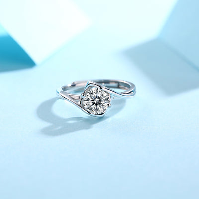 LANjewels Angel Kiss Moissanite Engagement Ring