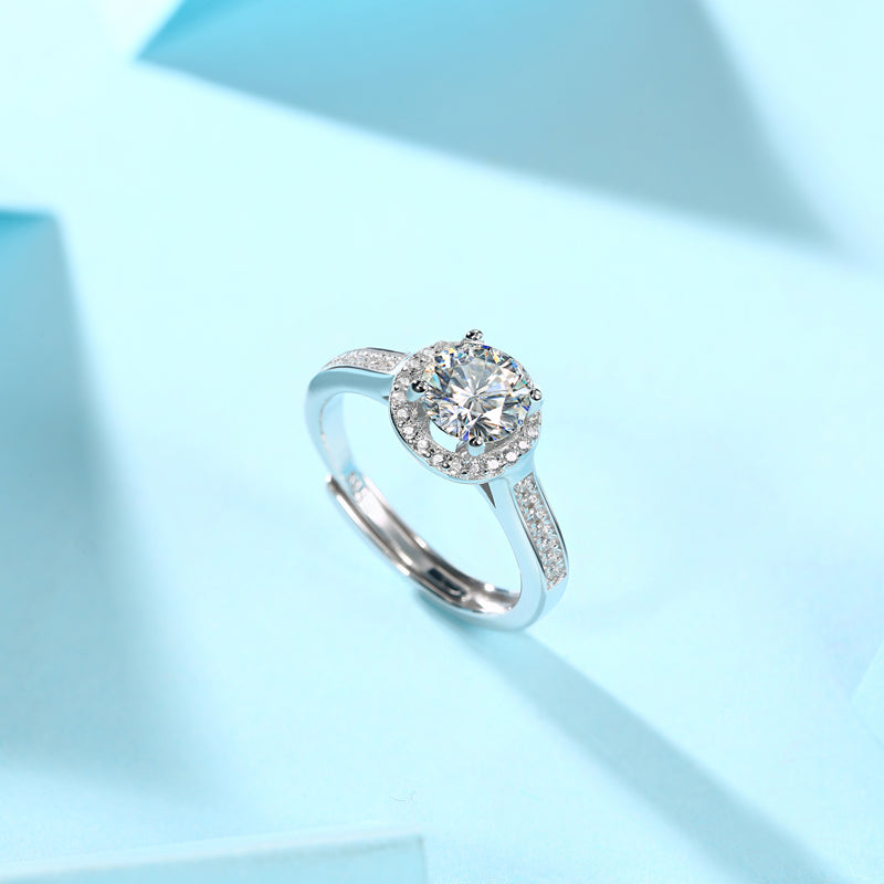 LANjewels Stunning Halo Moissanite Engagement Ring