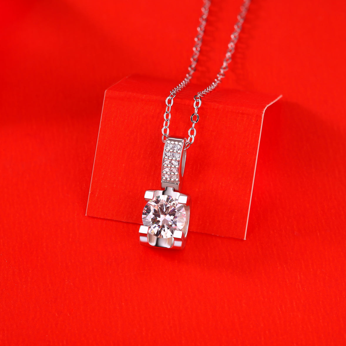 LANjewels Bull Head Moissanite Pendant Necklaces 1.0ct