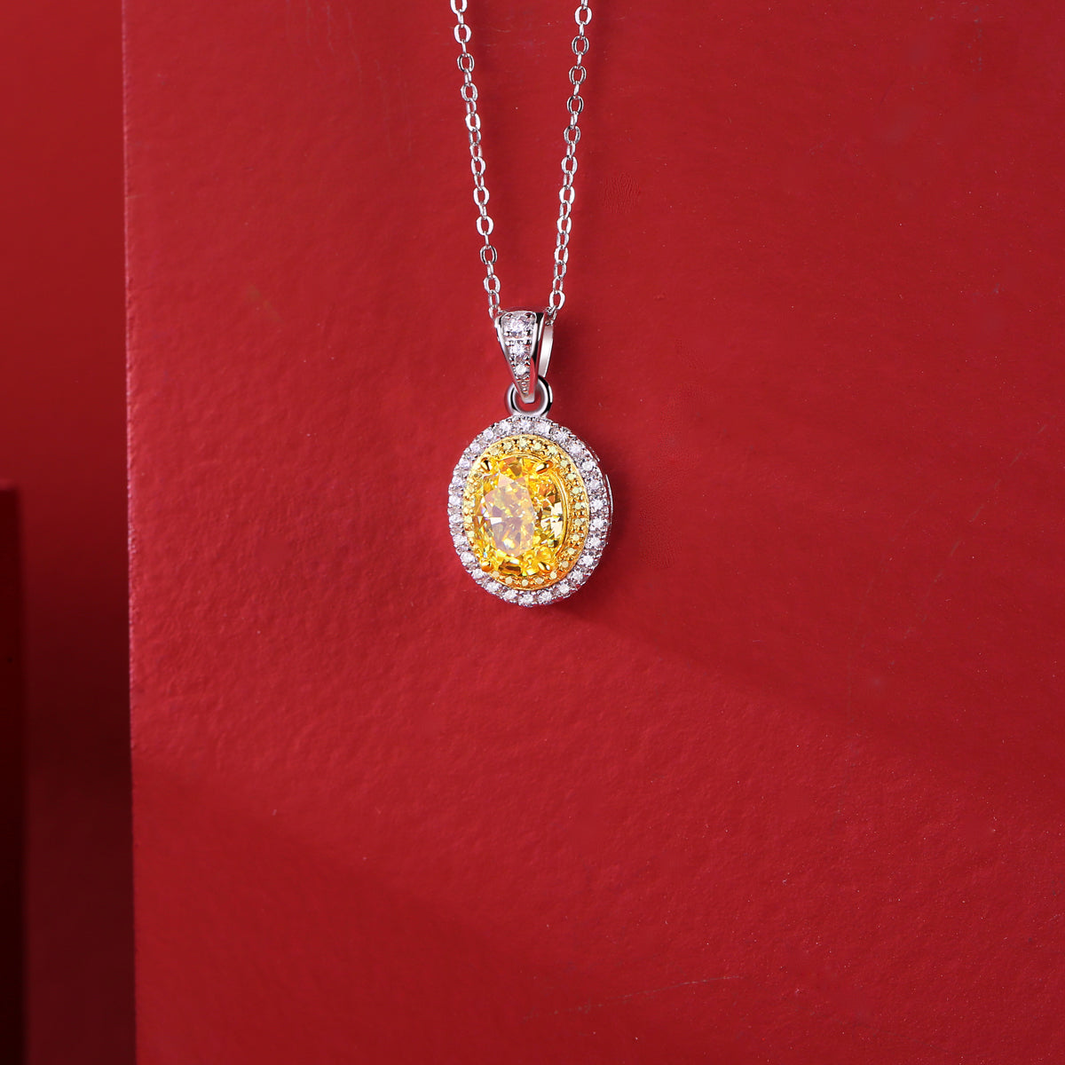 LANjewels Oval Halo Yellow Lab Grown Diamond Necklaces 4.0 ct