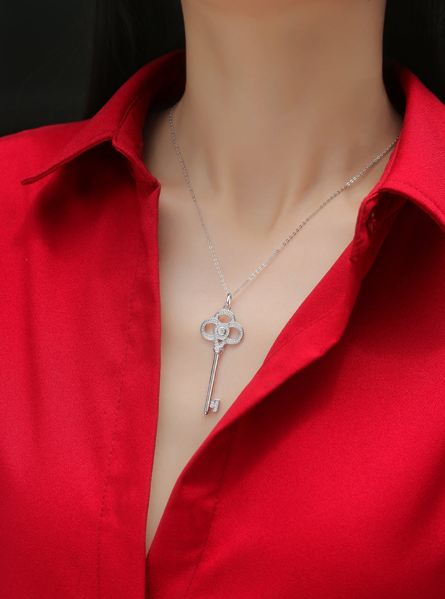 LANjewels Sincere Key Moissanite Pendant Necklaces