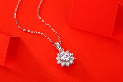 LANjewels Sunflower Moissanite Pendant Necklaces 1.0ct