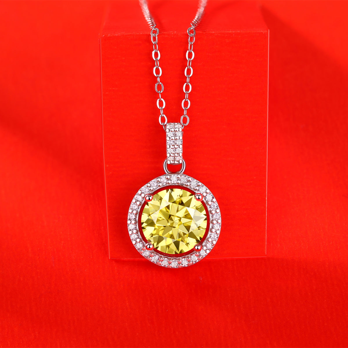 LANjewels Stunning Halo Yellow Moissanite Pendant Necklaces