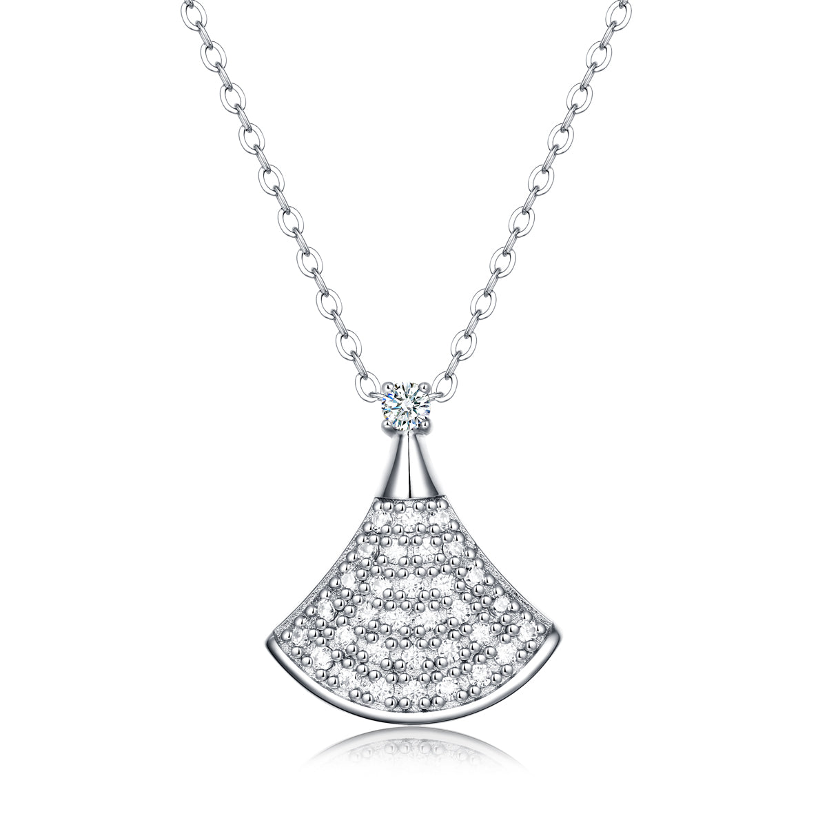 LANjewels Fan-Shaped Moissanite Pendant Necklaces 0.5t