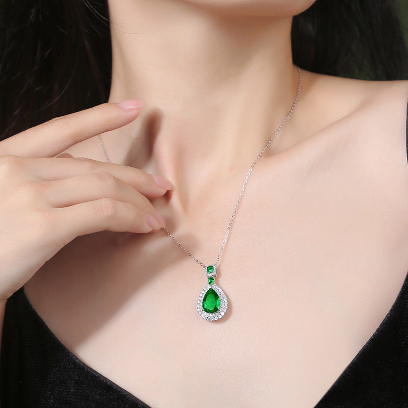 LANjewels Pear Shape Emerald Pendant Necklaces 5.0 ct