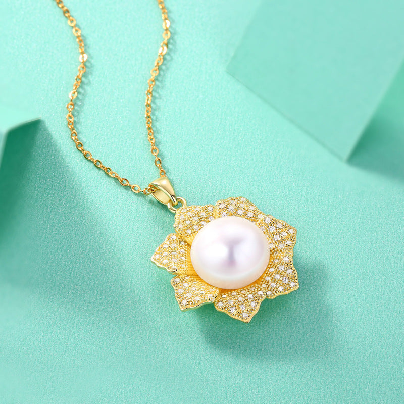 LANjewels Flower Shape Gold Plated Pearl Pendant Necklaces