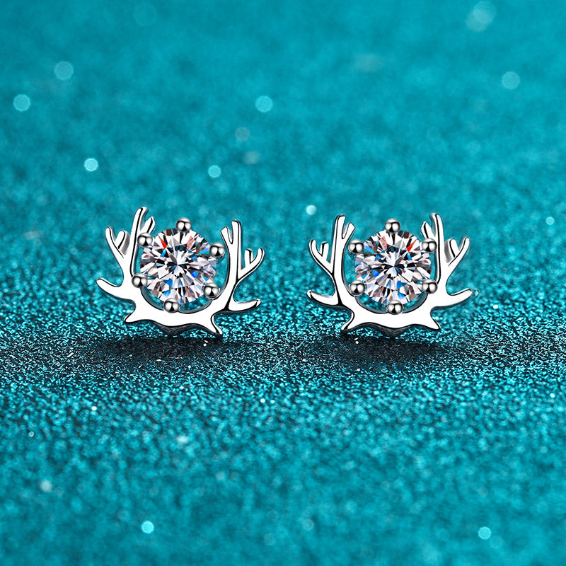 LANjewels Christmas Mini Antler Moissanite Stud Earrings (1.0 ct.tw.)