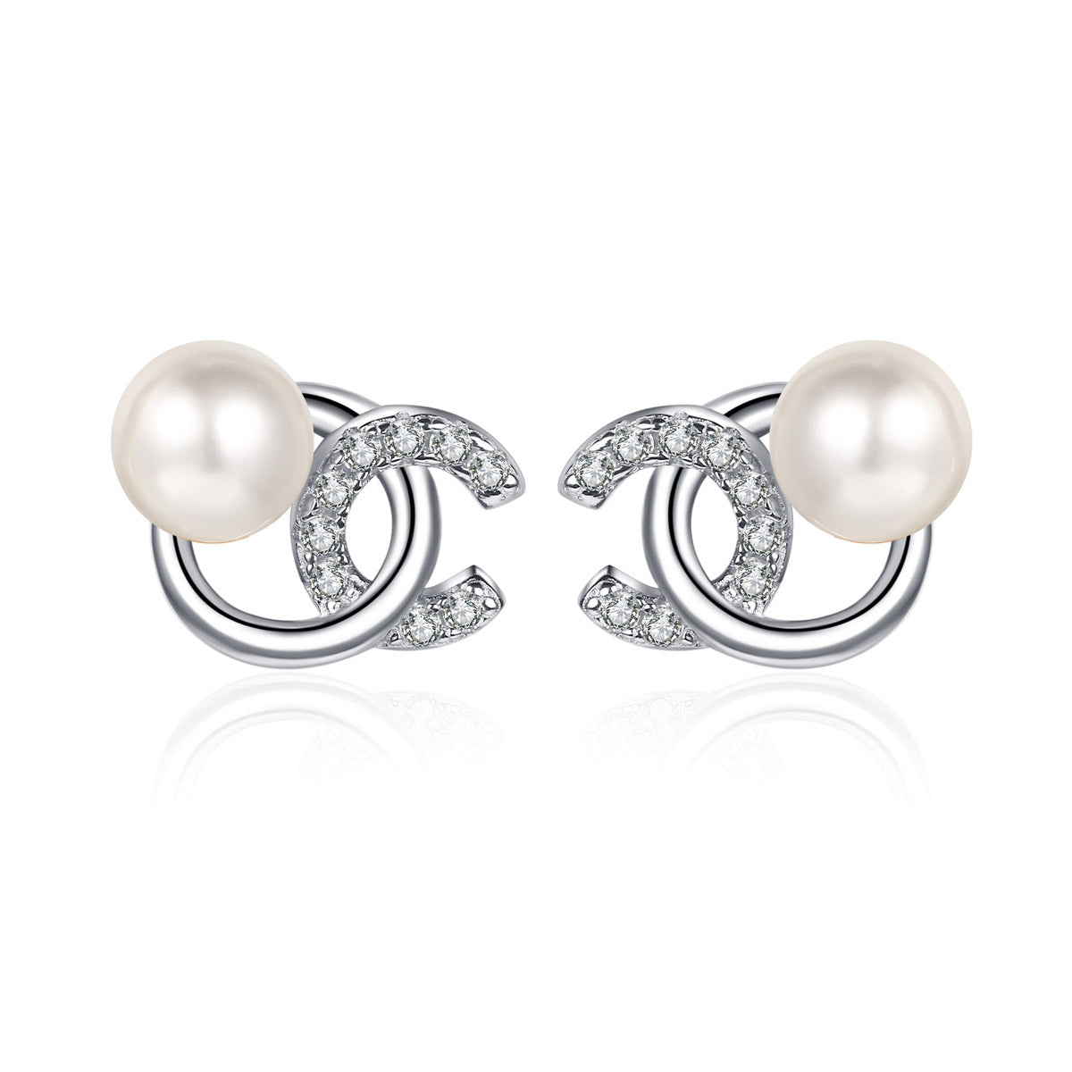 LANjewels C Letter Moissanite Pearl Stud Earrings (0.18 ct.tw.)