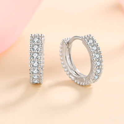 LANjewels Moissanite Huggie Hoop Earrings (0.14 ct.tw.)